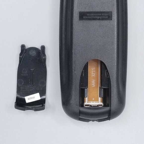 RCA Model 142132 TV VCR Combo Remote Control - Picture 7 of 7